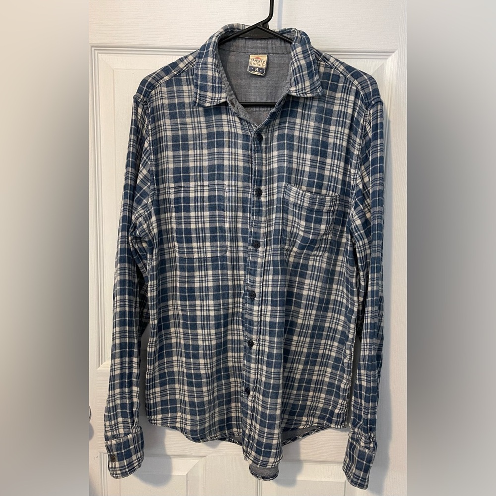 💃 FAHERTY Men’s Reversible Blue Flannel Button Down Workshirt Size M